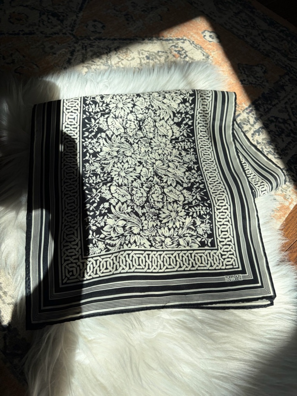 Vintage 70’s floral scarf